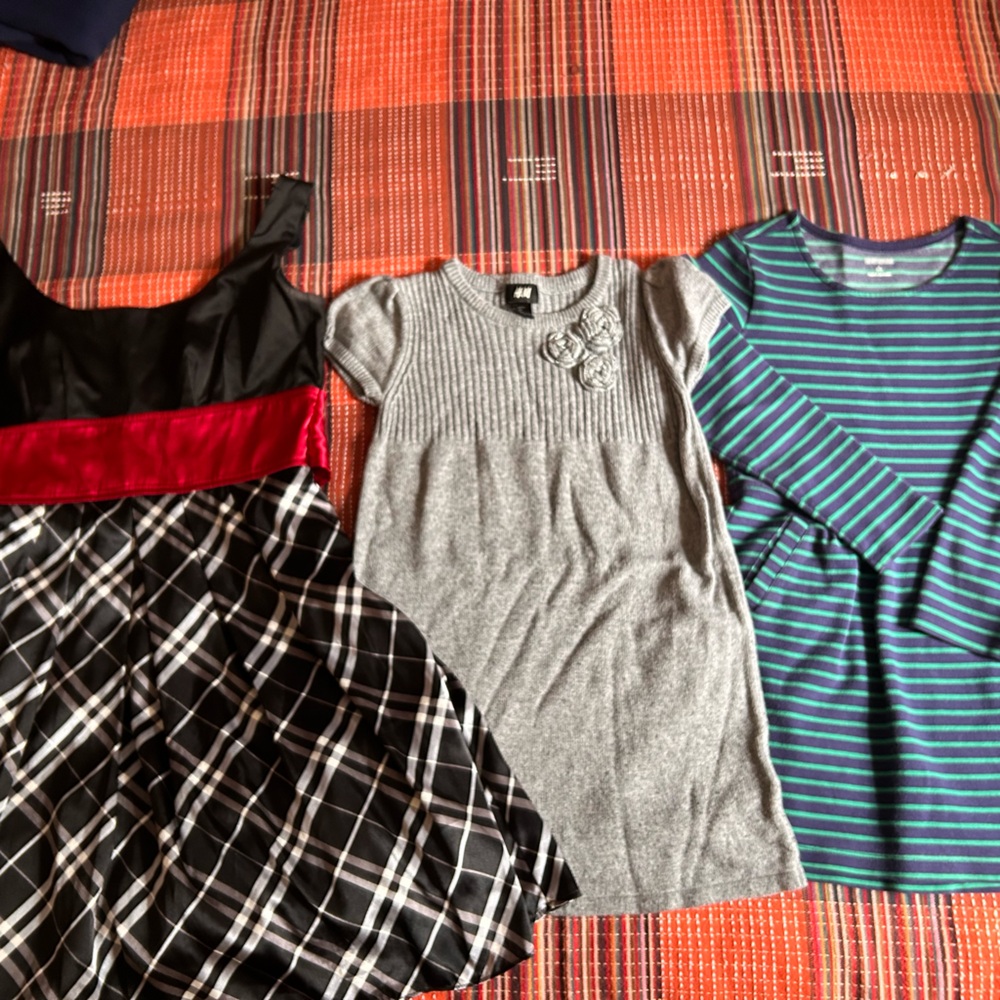Girls lot of three sized 6-8 dresses